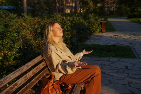 femme soleil vitamine D alimentation